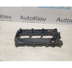 Кришка клапанна ліва 3.0tdi Volkswagen Touareg 2002-2010