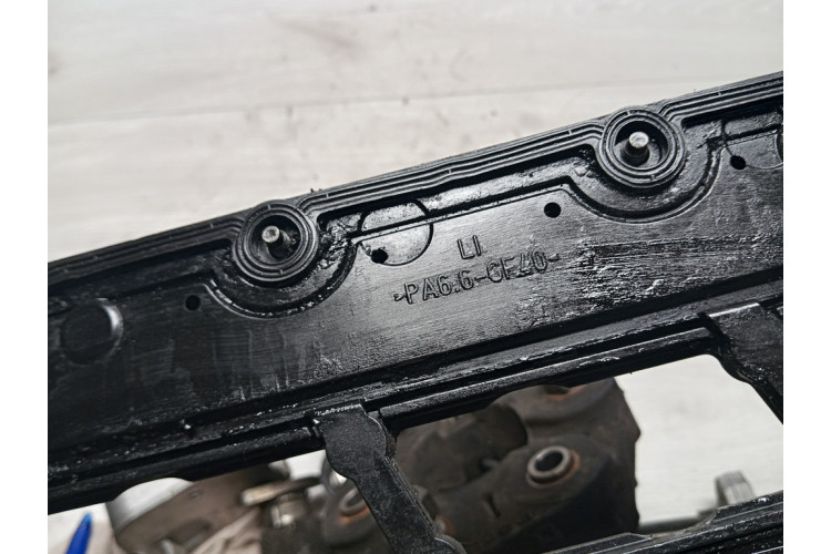 Кришка клапанна ліва 3.0tdi Volkswagen Touareg 2002-2010 059103469AC Кришка клапанна ліва 3.0tdi Volkswagen Touareg 2002-2010 059103469AC