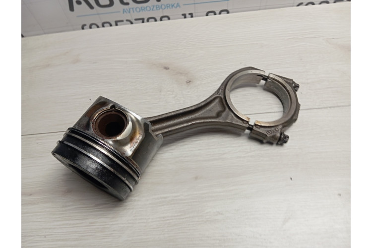 Шатун із поршнем Audi A6 C6 3.0tdi 2004-2011 059AA