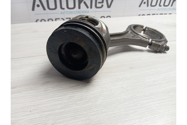 Шатун із поршнем Audi A6 C6 3.0tdi 2004-2011 059AA