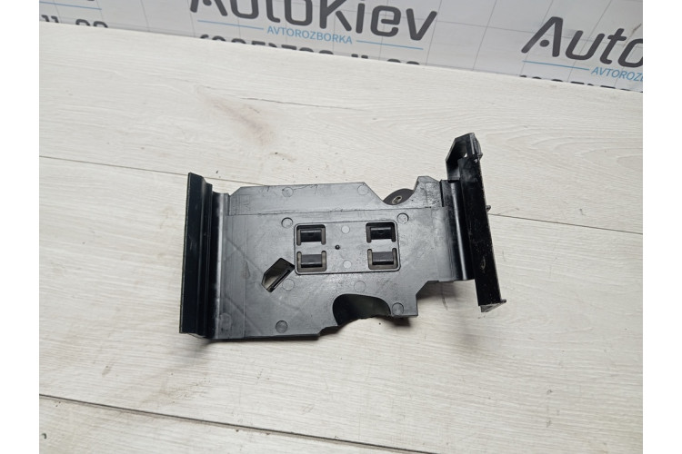 Кронштейн блоку керування двигуном VW Golf VII 2012-2020 5Q0906507C