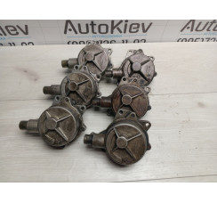 Насос вакуумний 2.5 tdi V6 Audi A4 B5 A6 C5 1997-2004