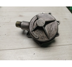 Насос вакуумний 2.5 tdi V6 Audi A4 B5 A6 C5 1997-2004