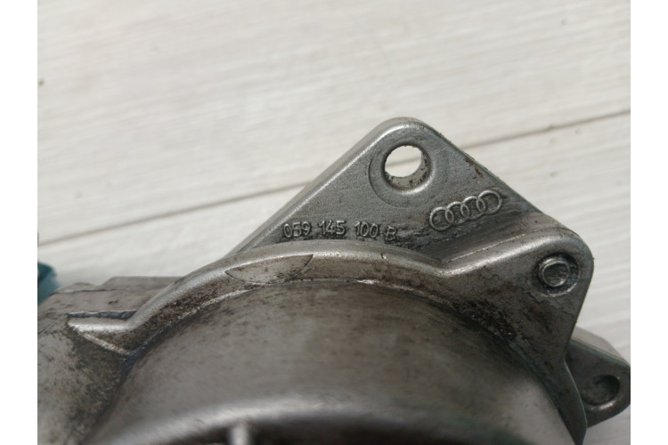 Насос вакуумний 2.5 tdi V6 Audi A4 B5 A6 C5 1997-2004 059145100B Насос вакуумний 2.5 tdi V6 Audi A4 B5 A6 C5 1997-2004 059145100B