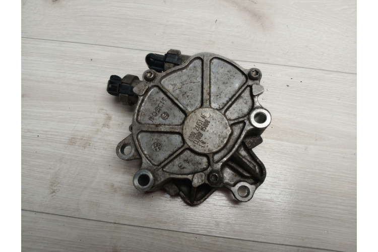 Насос вакуумний Land Rover Range Rover Sport 2.7tdi 2005-2012 4R8Q2A451AF