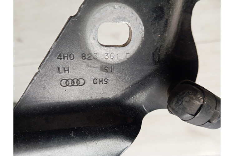 Петля капота левая Audi A8 (D4) 2010-2017 4H0823301D