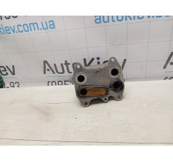 Радиатор масляный (холодильник)  1.6/2.0tdi Volkswagen Tiguan 2007-2011