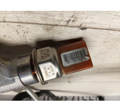 Паливна рампа у зборі VW Passat B7 2011-2015