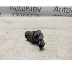 Насос омивача Toyota Camry V50 2011-2018