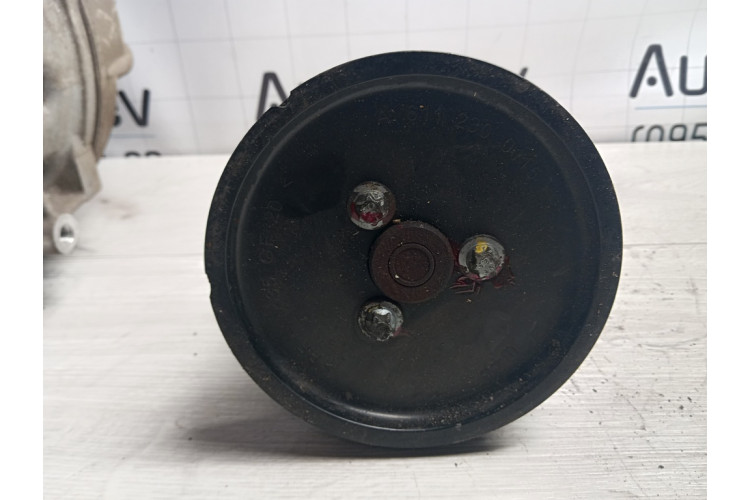 Насос гідропідсилювача керма (гур) Mercedes E-Class 2.2cdi (W211) 2002-2009 A0044661201 Насос гідропідсилювача керма (гур) Mercedes E-Class 2.2cdi (W211) 2002-2009 A0044661201