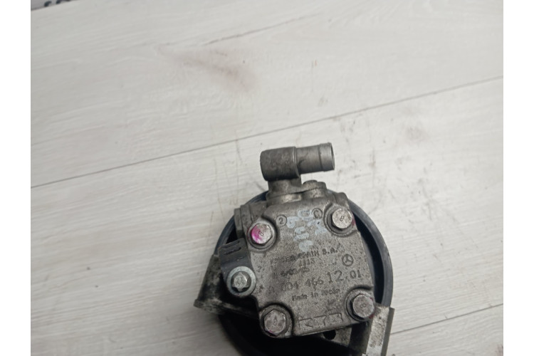 Насос гідропідсилювача керма (гур) Mercedes E-Class 2.2cdi (W211) 2002-2009 A0044661201 Насос гідропідсилювача керма (гур) Mercedes E-Class 2.2cdi (W211) 2002-2009 A0044661201