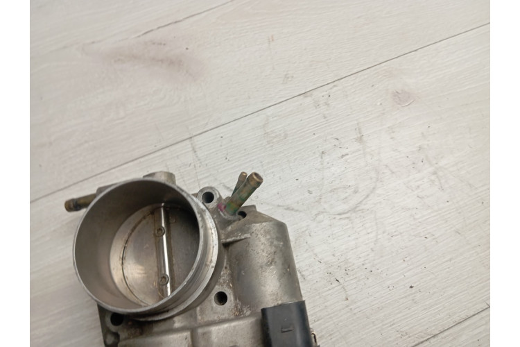 Дросельна заслінка в зборі Audi A6 C5 1.8i 1997-2004 06B133062E Дросельна заслінка в зборі Audi A6 C5 1.8i 1997-2004 06B133062E