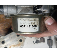 Насос вакуумний Audi A6 C5 2.5tdi 1997-2004