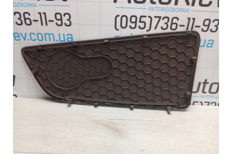 Накладка решітка динаміка права коричнева AUDI A8 4H 2010-2017 4H0863488B