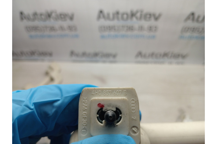 Ручка салона передняя Audi A8 4H 2010-2017 4H0857607B Ручка салона передняя Audi A8 4H 2010-2017 4H0857607B