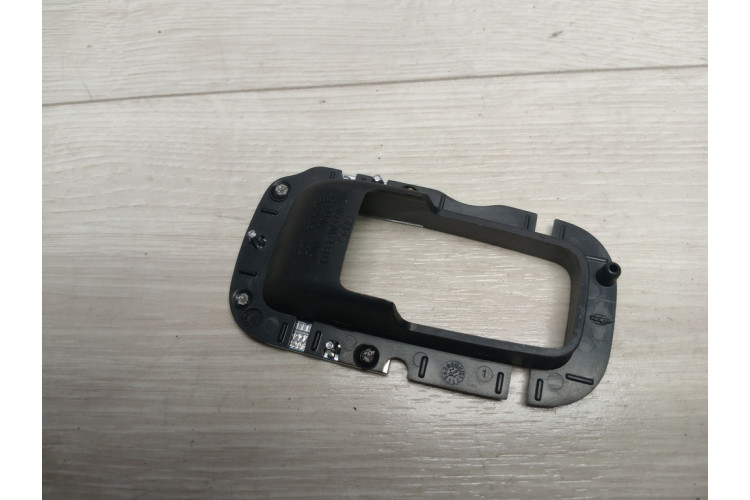 Накладка декоративная Audi A8 D4 (S8) 2010-2017 4683400 Накладка декоративная Audi A8 D4 (S8) 2010-2017 4683400