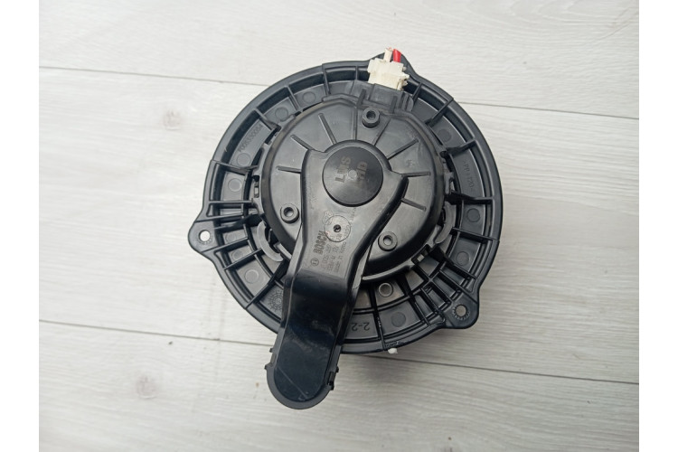 Моторчик печки Kia Sportage 2010-2015 F00S3B2441 Моторчик печки Kia Sportage 2010-2015 F00S3B2441