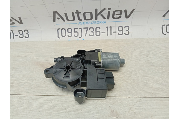 Мотор склопідйомника дверей задньої правої VW Golf VII 2012-2020 5Q0959408 Мотор склопідйомника дверей задньої правої VW Golf VII 2012-2020 5Q0959408