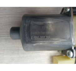 Мотор склопідйомника Audi Q3 F3 2018-2024