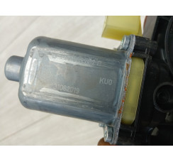 Мотор склопідйомника Audi Q3 F3 2018-2024