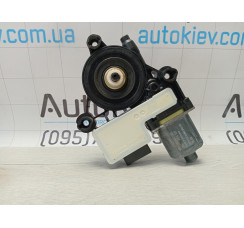 Мотор склопідйомника задніх лівих дверей VW Golf VII 2012-2020