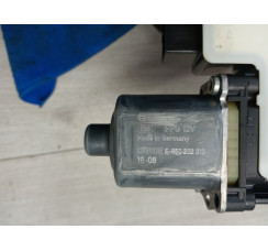 Мотор склопідйомника задніх лівих дверей VW Golf VII 2012-2020