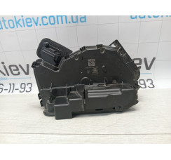 Замок задніх правих дверей Skoda Rapid 2013-2020