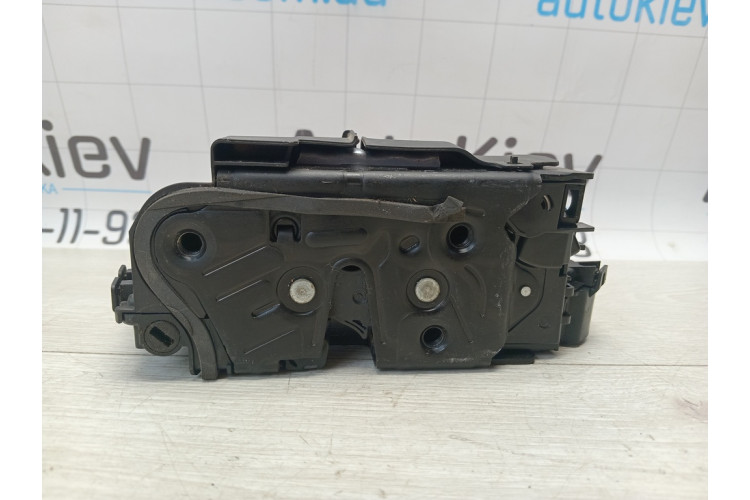 Замок передней правой двери Audi Q3 F3 2018 5TB837016C Замок передней правой двери Audi Q3 F3 2018 5TB837016C