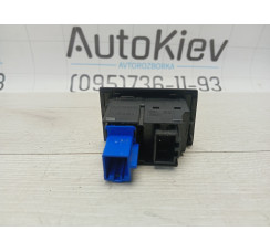 Кнопка аварійки VW Golf VII 2012-2020 