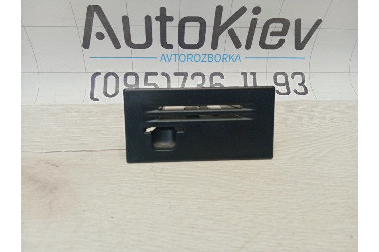 Бардачок торпедо VW Golf VII 2012-2020 5G0858373 Бардачок торпедо VW Golf VII 2012-2020 5G0858373