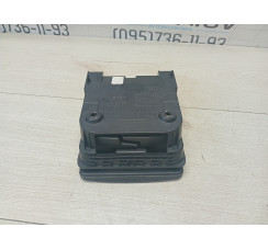 Підсклянник підлокітника задній VW Golf VI 2009-2013