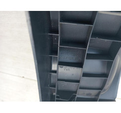 Накладка торпедо кермової колонки VW Golf 2009-2013