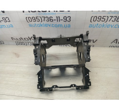 Рамка магнітоли VW Golf VI 2009-2013