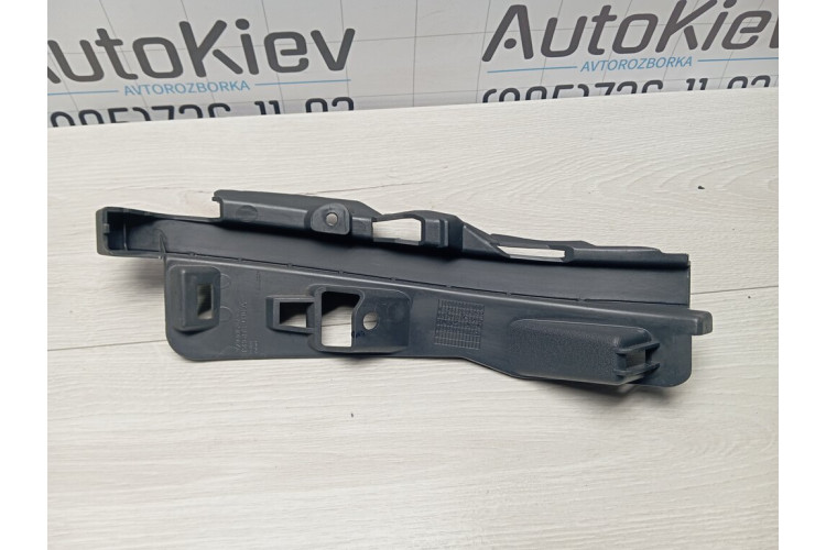 Накладка торпеди права Volvo XC60 2008-2017 1286178