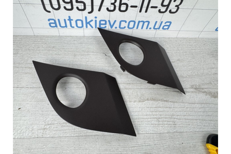 Защита динамика торпеды левая Audi A8 D4 2010-2017 4h0035419b