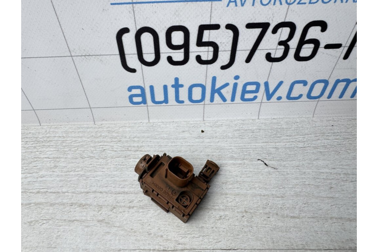 Датчик загрязнения и влажности воздуха Audi A8 D4 2010-2017 4H0907658
