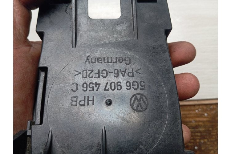 Крепление радар VW Golf VII 2012-2020 5G6907456C