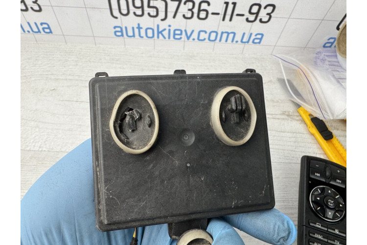 Блок управления водительской двери Volkswagen Golf 7.5 5Q0959593K