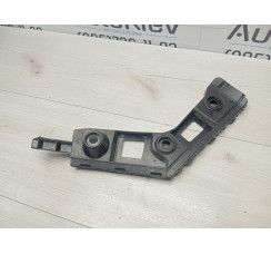 Кронштейн кріплення заднього бампера правий VW Golf VII 2012-2020