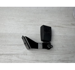 Засувка ременя зад Audi A8 D4 2010-2017