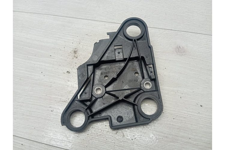 Кронштейн кріплення блоку ABS Volkswagen Golf VII 2012-2020 5Q0614235