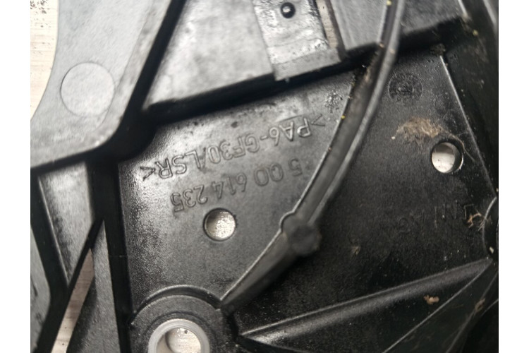 Кронштейн кріплення блоку ABS Volkswagen Golf VII 2012-2020 5Q0614235