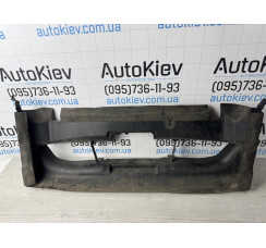 Воздуховод (дефлектор радиатора нижний) BMW 3 f34 трещина