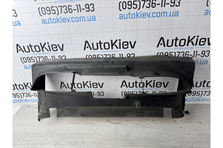 Повітропровід (дефлектор радіатора нижній) BMW 3 f34 тріщина 51747294911