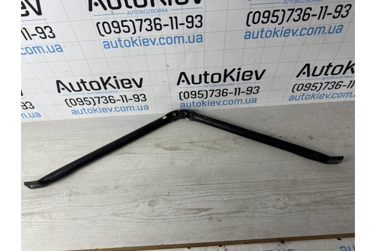 Распорка передней панели bmw 3 (f30/f31) 2012-2019 7245789