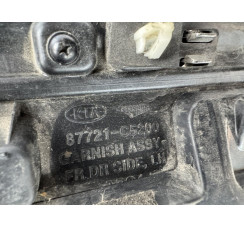 Накладка дверей перед ліва Kia Sorento 15