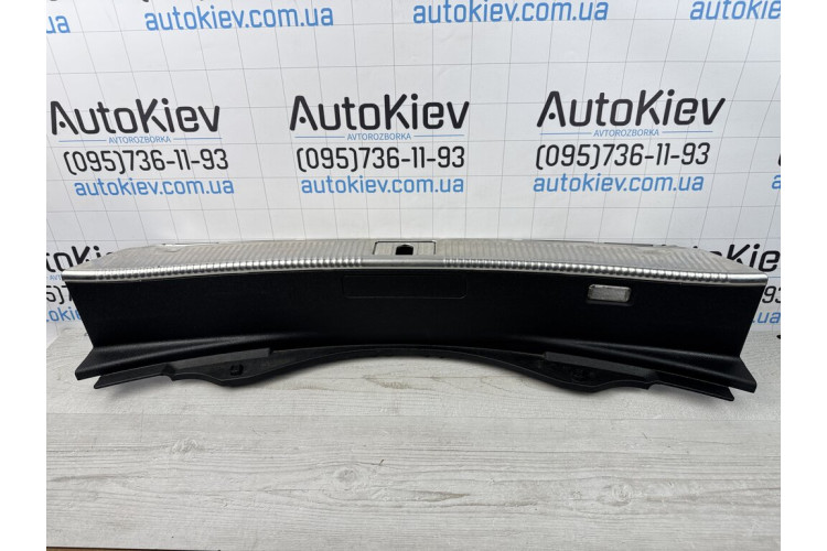 Накладка багажника хром Audi A8 D4 2010-2017 4H0863471