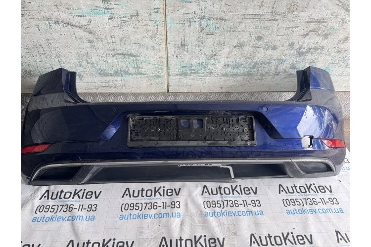 Бампер задній VW Golf VII lift Рест 2012-2020 5G6807421BK