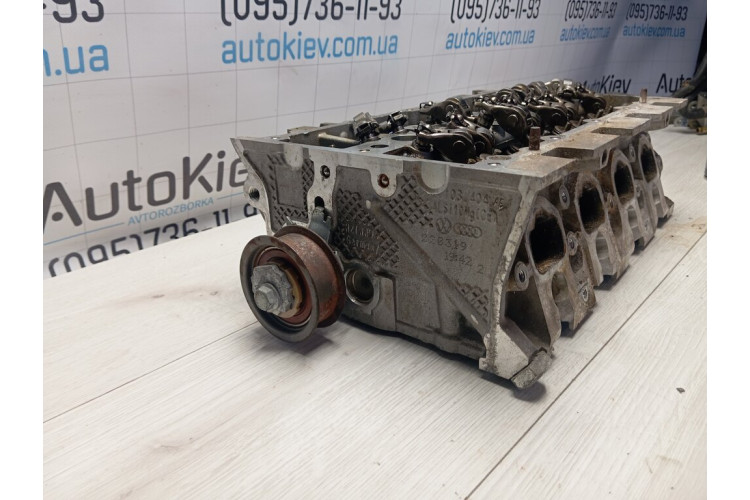 Головка блока цилидров ГБЦ VW Golf VII 1.4 TSI 04E103404AE