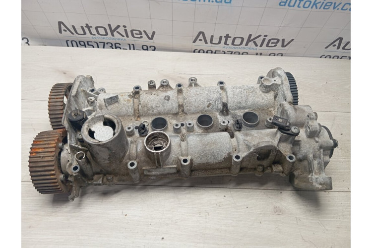 Ліжко розподільних валів VW Golf 1.2 1.4 TSI TFSI 04E103479C